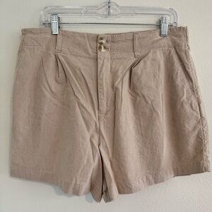 LC Lauren Conrad Khaki Shorts Size 14